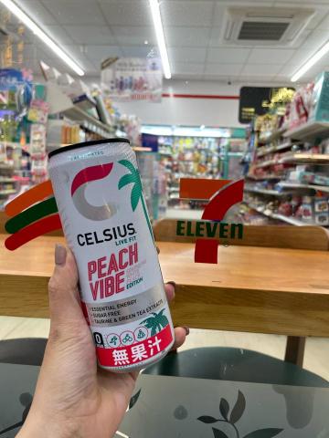 崔普小哀 - CELSIUS peach vibe 7-11限定