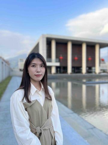 提供信封袋寫法服務的專家晨郁老師-慢慢講數學🌟一定聽得懂