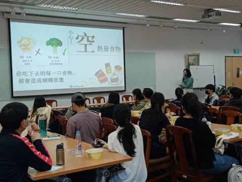 Janice 營養師 - 企業、學校健康營養講座，超商的外食陷阱、低碳飲食聰明吃..等等，將生活營養落實在大家的日常飲食