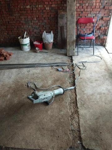 战友打石拆除 - 