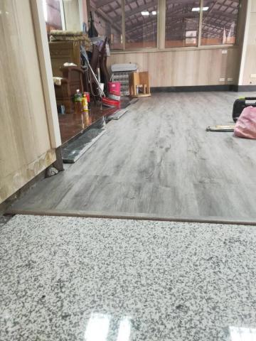 品云輕鋼架 - 耐磨卡扣地板