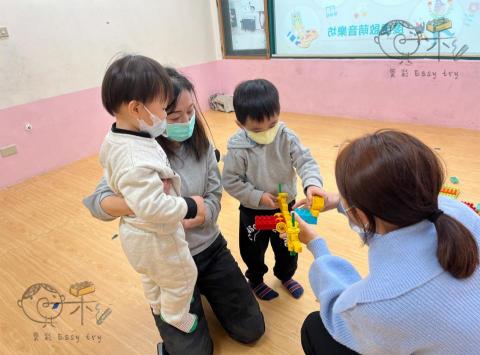 異彩EASYTRY - 簡易積木 幼兒