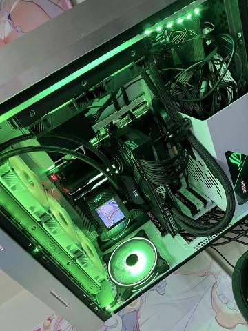 英格立電競電腦 維修組裝設定 - 