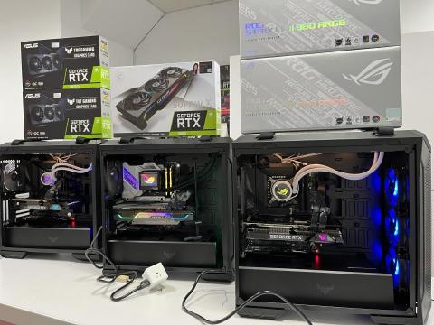 英格立電競電腦 維修組裝設定 - 繪圖工作室訂的3台20幾萬電腦