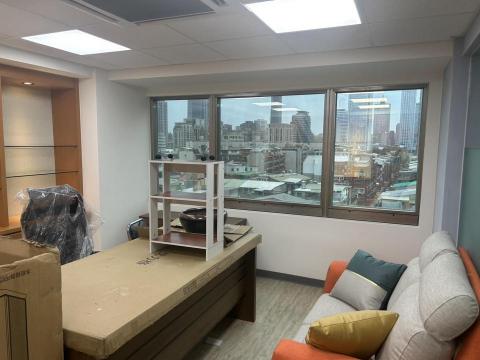 鋐郁油漆工程 - 