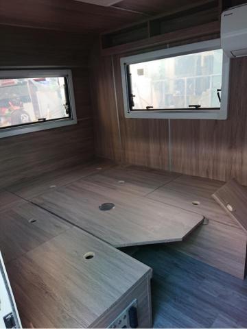 室內裝潢團隊 - 露營車室內置物櫃、用餐升降桌完成