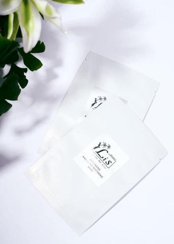 藍悅設計 - Lis美妝保養品logo設計 藍悅設計 - Lis美妝保養品logo設計