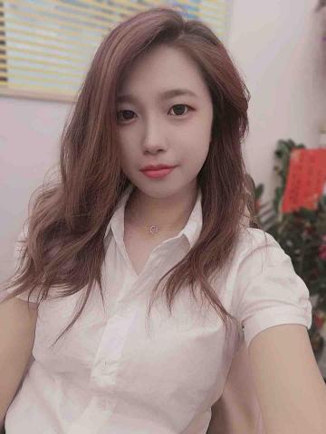 提供行政保全工作內容服務的專家Dolly