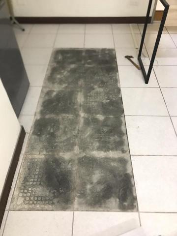 吳師傅 - 修補前 打除 吳師傅 - 修補前 打除