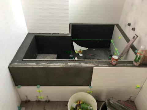 吳師傅 - 浴缸貼30*60拋光磚 放水平 吳師傅 - 浴缸貼30*60拋光磚 放水平