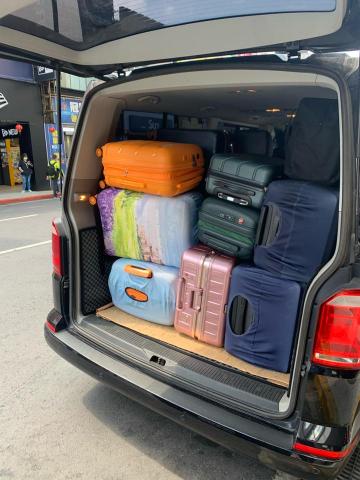 全省機場接送服務 - 塞滿滿出國囉?