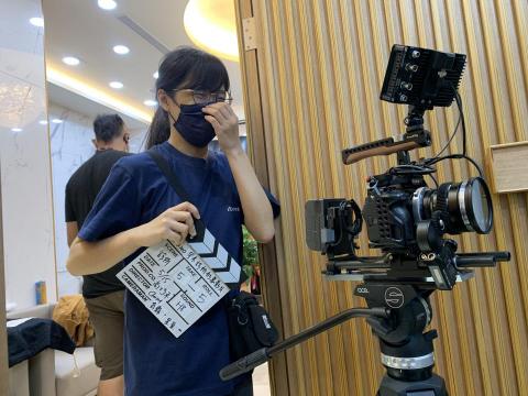 李昱萱 - 企業形象廣告拍攝