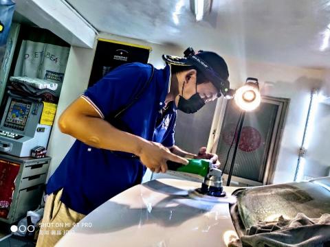 澎湖麗晶專業汽車美容車體鍍膜/鎖港10元自助洗車 - 