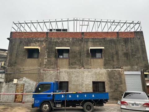 秦振企業社-鍾興龍 - 