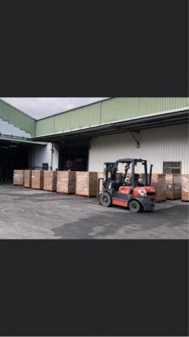 金馬來搬家 - 貨櫃裝卸