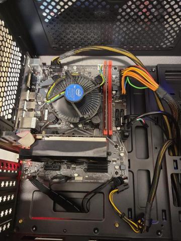 昱盛專業電腦維修->馬上到府服務 - 