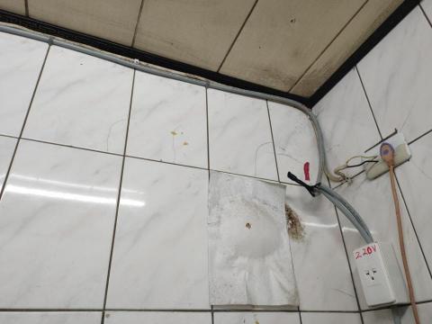 仁水水電工作室 - 拉8平方電纜線 安裝220插座 仁水水電工作室 - 拉8平方電纜線 安裝220插座