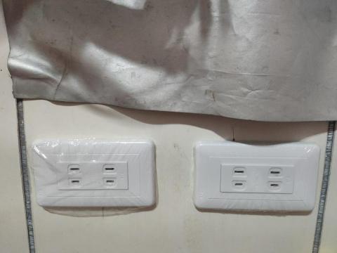 仁水水電工作室 - 110插座 更換 仁水水電工作室 - 110插座 更換