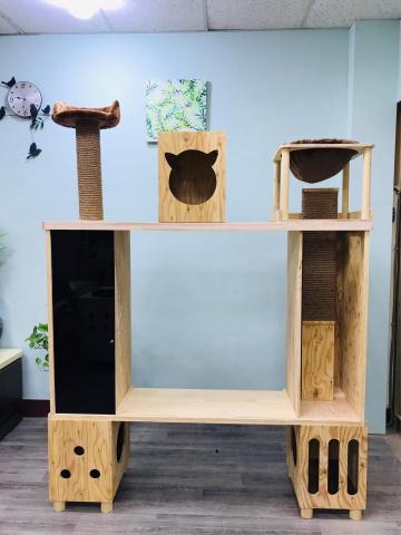 平面設計 - 客戶訂作的組合式寵物友善家具
你想的到的都可以做喔~
歡迎私訊我們