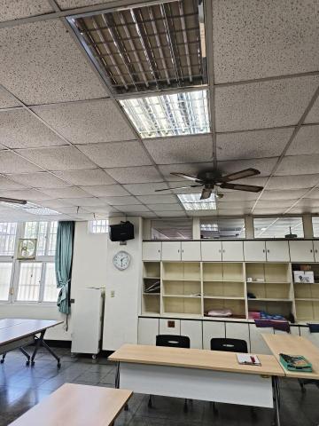 薛紘奇 - 原100瓦傳統燈具 薛紘奇 - 原100瓦傳統燈具