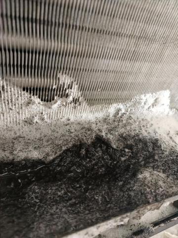 薛紘奇 - 吊隱式冷氣清洗 薛紘奇 - 吊隱式冷氣清洗