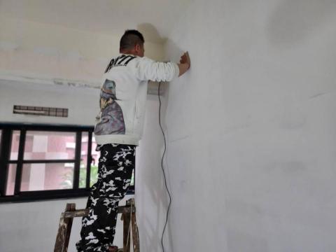 林奉青 - 兒子研磨矽酸鈣板