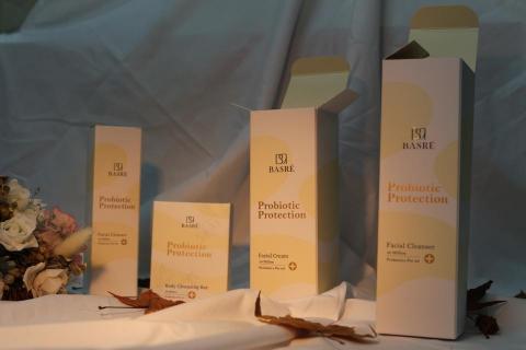 益盛多媒體印刷 - 彩印+燙金+局部光化妝品彩盒(尺寸不限、紙張不限、後加工不限) 皆可討論規劃