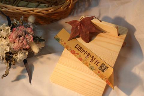 益盛多媒體印刷 - 牛皮貼紙彩印(尺寸不限、材質不限、形狀不限、後加工不限) 皆可討論規劃