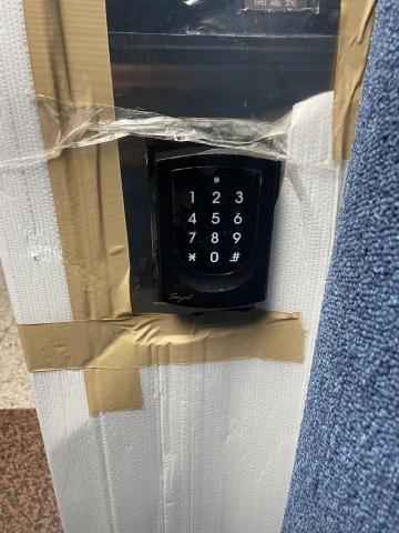 元通通訊工程行 - 社區電梯採用刷卡機,控制樓層管制 元通通訊工程行 - 社區電梯採用刷卡機,控制樓層管制
