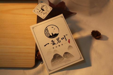 益盛多媒體印刷 - 美術紙貼紙(尺寸不限、材質不限、形狀不限、後加工不限) 皆可討論規劃