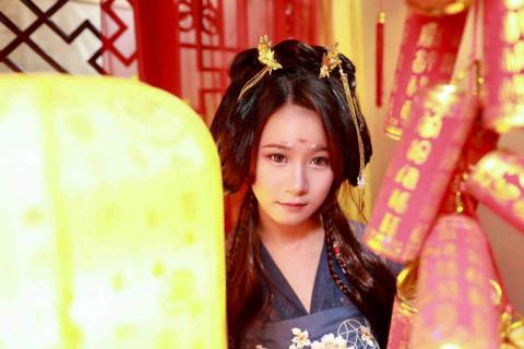 黃子妍 - 古風妝髮造型