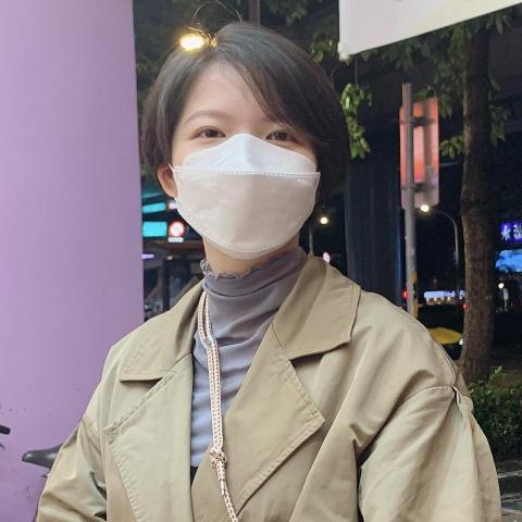 提供劉嘉雯官司服務的專家賴靖雯