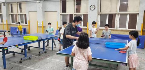 「魅筆藝創」Michael郭教練&Abby陳教練 - 熱心指導 教練一對一修正動作 「魅筆藝創」Michael郭教練&Abby陳教練 - 熱心指導 教練一對一修正動作