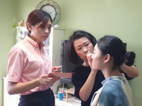 RuoYan Wang - 個人彩妝教學