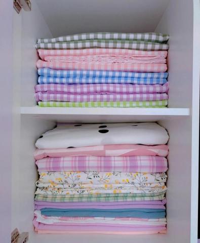 黃如英 - 收納摺疊衣服