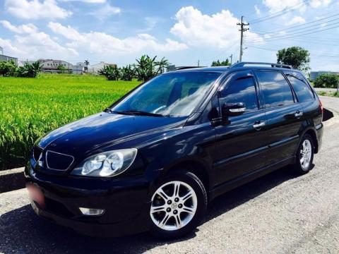 布拉魚包車旅遊.機場接送 - 7座休旅車 人數1-4位 行李24吋6件