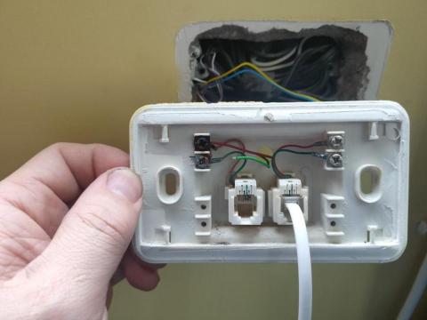 仁水水電工作室 - 電話 線路檢修 仁水水電工作室 - 電話 線路檢修