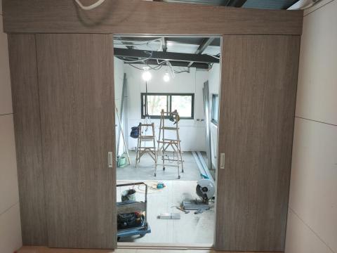 蔣南田 - 太平雙開木拉門