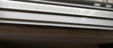 焦燕琴 - 窗溝清潔後 焦燕琴 - 窗溝清潔後