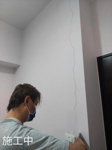 阿勳油漆師傅 - 施工中  阿勳油漆師傅 - 施工中