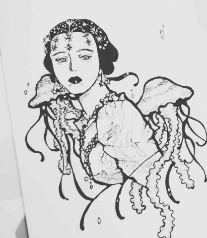 湯其珏 - 以鉛筆打底稿，在另用代針筆勾勒及完成構圖