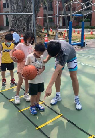 【ZBT籃球技術訓練】 - 忠義國小社課訓練