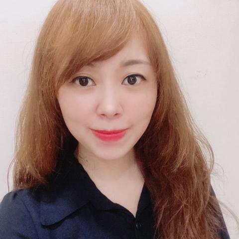 提供孫盛希服務的專家鍾老師