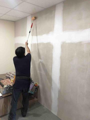 全辰暢通企業社 - 批土批好 上底膠以防爆開