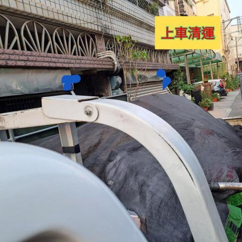 富安拆除工程 - 拆除後清運