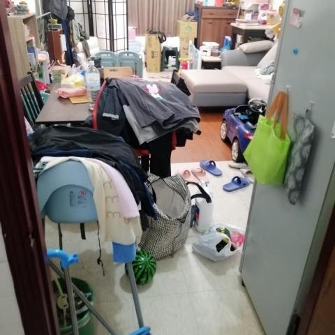 成家清潔公司 - 大掃除前