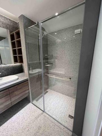 佳昇玻璃工程 - 無門檻型 一字開門