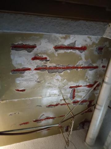 大台中浴缸拆除磁磚修復工程 - 天花板鋼筋裸露防鏽漆施作