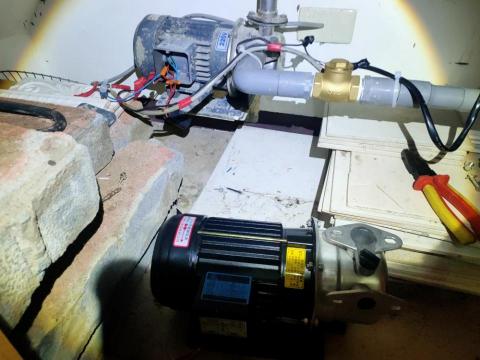 仁水水電工作室 - 抽水馬達 更換 仁水水電工作室 - 抽水馬達 更換