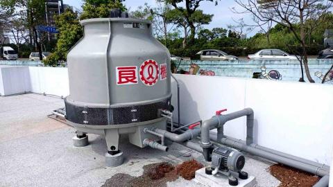 卓越冷凍空調工程有限公司 - 龜山新建里民活動中心箱型水冷空調安裝